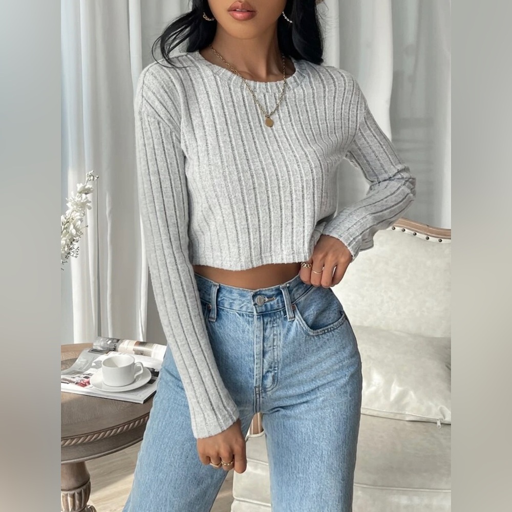 Gray Ribbed Knit Crop Top